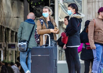 ಫ್ರಾನ್ಸ್‌ ನಲ್ಲಿ ಕೊರೋನಾರ್ಭಟ: ಒಂದೇ ದಿನ 1 ಲಕ್ಷ ಕೋವಿಡ್ ಸೋಂಕಿತರು ಪತ್ತೆ