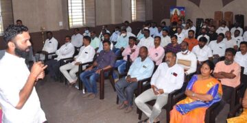 ಕಟ್ಟಕಡೆಯ ವ್ಯಕ್ತಿಯ ಅಭ್ಯುದಯಕ್ಕಾಗಿ ಹೋರಾಡಿದ ಮಹಾಶಯ ಅಂಬೇಡ್ಕರ್