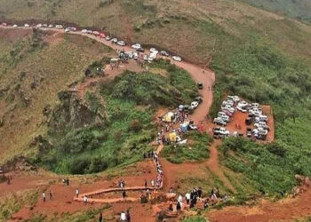 Tourists restricted to Mullaiyanagiri : ಕಾಫಿನಾಡ ಮುಳ್ಳಯ್ಯನಗಿರಿಗೆ ಪ್ರವಾಸಿಗರಿಗೆ ನಿರ್ಬಂಧ