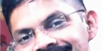 ಕೇರಳದ ಪ್ರವಾಹದಲ್ಲಿ ಪರಿಹಾರ ಕಾರ್ಯಾಚರಣೆಯಲ್ಲಿ ಭಾಗಿಯಾಗಿದ್ದ ಚಾಪರ್‌ ಪತನದಲ್ಲಿ ಮೃತಪಟ್ಟ ಅಧಿಕಾರಿ  