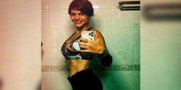 Mandira bedi insta
