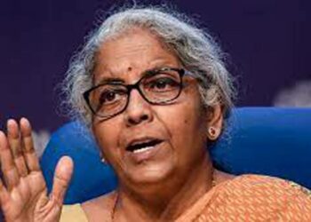 ಮೂರು ವರ್ಷದಲ್ಲಿ 8 ಲಕ್ಷ ಕೋಟಿ ರೂಪಾಯಿ ಇಂಧನ ತೆರಿಗೆ ಸಂಗ್ರಹ