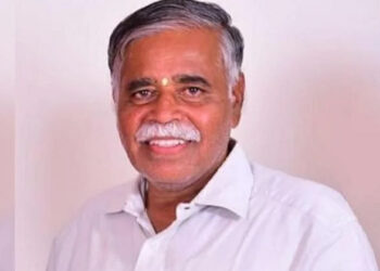 ಕರ್ನಾಟಕದಲ್ಲಿ ಆರ್ಭಟಿಸಿದ ಕೊರೊನಾ : ಶಿಕ್ಷಣ ಸಚಿವರಿಗೆ ಸೋಂಕು : ಮತ್ತೆ ಶಾಲೆಗಳು ಬಂದ್‌.!