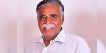 ಕರ್ನಾಟಕದಲ್ಲಿ ಆರ್ಭಟಿಸಿದ ಕೊರೊನಾ : ಶಿಕ್ಷಣ ಸಚಿವರಿಗೆ ಸೋಂಕು : ಮತ್ತೆ ಶಾಲೆಗಳು ಬಂದ್‌.!