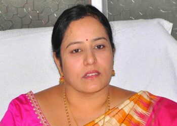 ಭವಾನಿ ರೇವಣ್ಣಗೆ ಬಿಗ್ ಶಾಕ್: ಅರೆಸ್ಟ್ ಆಗುವ ಭಯದಲ್ಲಿ ಎಸ್ಕೇಪ್ ಆದ್ರಾ ಮಾಜಿ ಸಚಿವರ ಪತ್ನಿ?