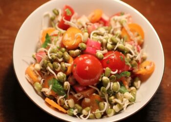 ನೆನೆಸಿಟ್ಟ ಹೆಸರು ಕಾಳನ್ನು ಒಂದು ತಿಂಗಳು ಸೇವಿಸಿ ನೋಡಿ, ವಾವ್ ಅಂತಾ ನೀವೇ ಹೇಳ್ತೀರಾ..