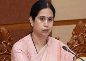 Political News: ರಾಜ್ಯದ ಗೃಹಲಕ್ಷ್ಮೀಯರಿಗೆ ಗುಡ್ ನ್ಯೂಸ್: ಮೇ ತಿಂಗಳಲ್ಲಿ ಬರಲಿದೆ 6 ಸಾವಿರ ರೂಪಾಯಿ