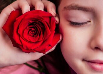 ನಿಮ್ಮ ದೃಷ್ಟಿ ತೀಕ್ಷ್ಣವಾಗಿರಬೇಕು, ಕಣ್ಣು ಆರೋಗ್ಯವಾಗಿರಬೇಕು ಅಂದ್ರೆ ಈ ಟಿಪ್ಸ್ ಅನುಸರಿಸಿ