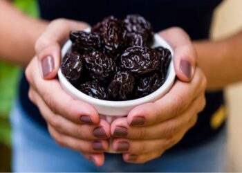 Health Tips: ಮಲಬದ್ಧತೆ ಸಮಸ್ಯೆ ದೂರವಾಗಿಸಲು ಈ ಹಣ್ಣನ್ನು ತಿನ್ನಿ