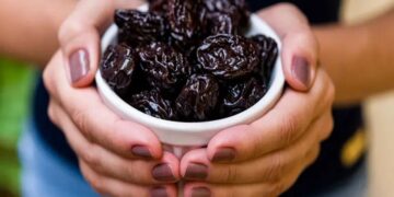 Health Tips: ಮಲಬದ್ಧತೆ ಸಮಸ್ಯೆ ದೂರವಾಗಿಸಲು ಈ ಹಣ್ಣನ್ನು ತಿನ್ನಿ