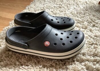 Special Story: ಹಲವರ ನೆಚ್ಚಿನ ಕ್ರಾಕ್ಸ್ ಚಪ್ಪಲಿಯ ಡಿಸೈನ್ ಮತ್ತು ಲೋಗೋ ಹಿಂದಿನ ರಹಸ್ಯ ನಿಮಗೆ ಗೊತ್ತಾ..?